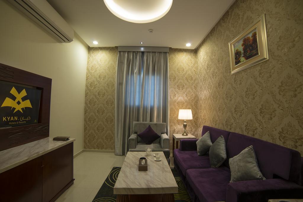 Kyan Al Yarmouk Suites Riadh Exterior foto